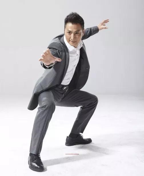 63岁的何家劲,何家劲仍然很帅