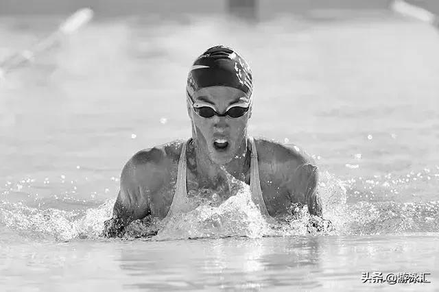 蛙泳怎么13分游完,三个步骤学会蛙泳腿