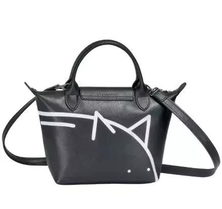 各大品牌的春节限定都跟猪一样吗,各大奢侈品牌新年限定