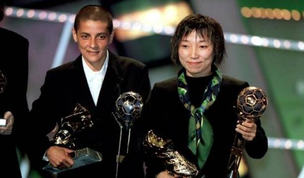 棋圣评价中国足球,棋圣打世界冠军