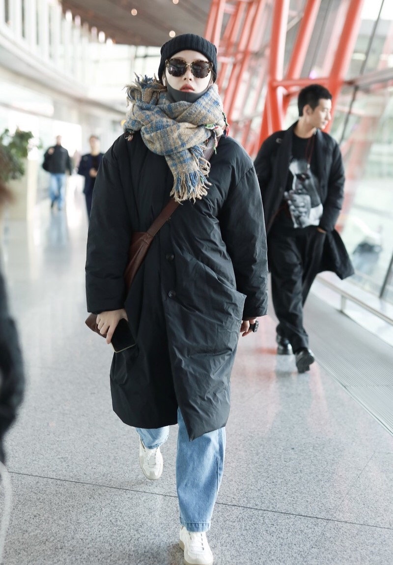 女星机场冬季穿搭,冬天女星机场穿搭