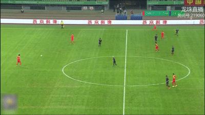 我希望我的盖世英雄脚踏七彩祥云,脚踏七色云彩的盖世英雄