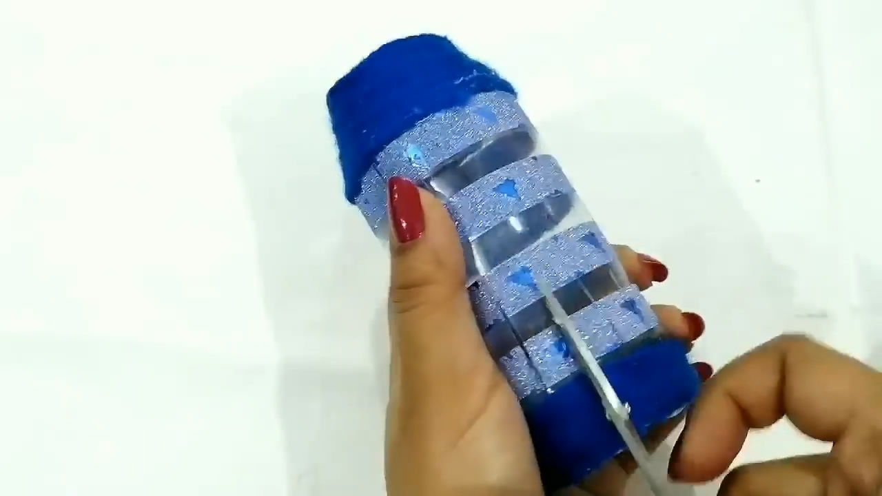 塑料瓶手工灯笼制作大全图解,塑料瓶手工灯笼制作大全