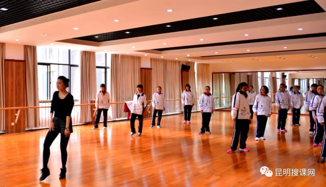 2018年云大附中呈贡高考喜报,云大附中呈贡校区2019高考喜报