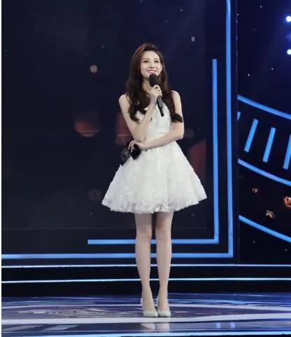 倪萍任鲁豫李思思撒贝宁马凡舒,倪萍李思思撒贝宁任鲁豫谈春晚