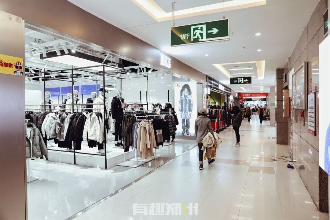 郑州银基商贸城,郑州银基商贸城批发服装生意咋样
