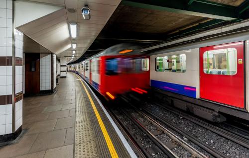 地铁12号线路线详细站点上海市区,上海地铁通了吗