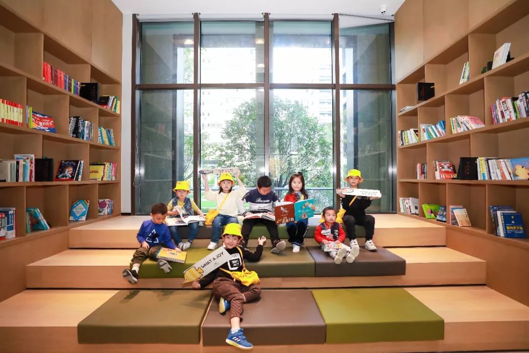 小鱼儿的旅行团|融创金地亲子媒体行,携手启幕城市华章