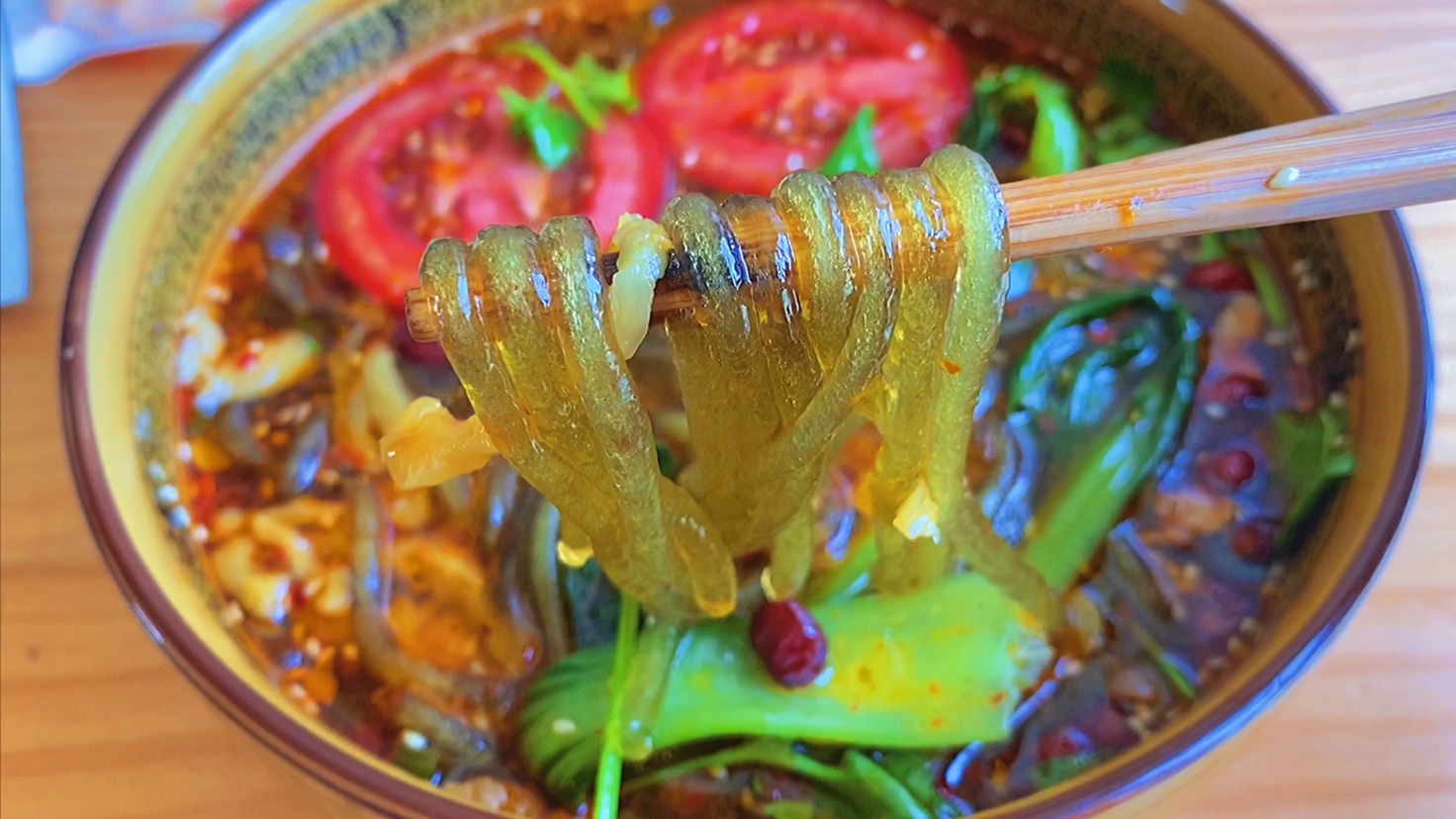 老重庆酸辣粉正宗教程,正宗重庆酸辣粉全套配方