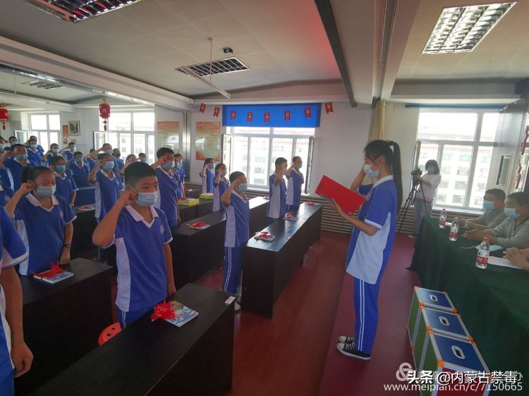 壁立千仞无欲则刚百毒不侵,壁立千仞无欲则刚图片图文