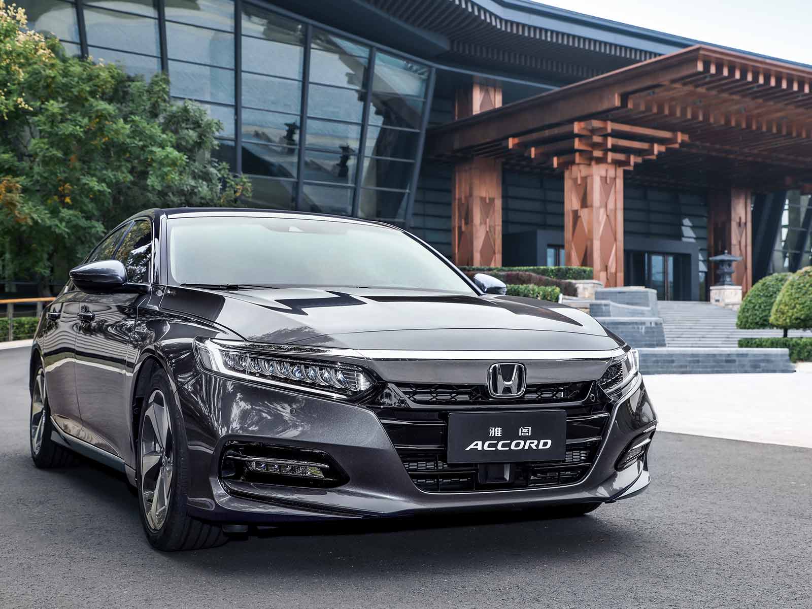 26万买什么车好这6款车值得考虑,个性之选30万豪华运动中型车推荐