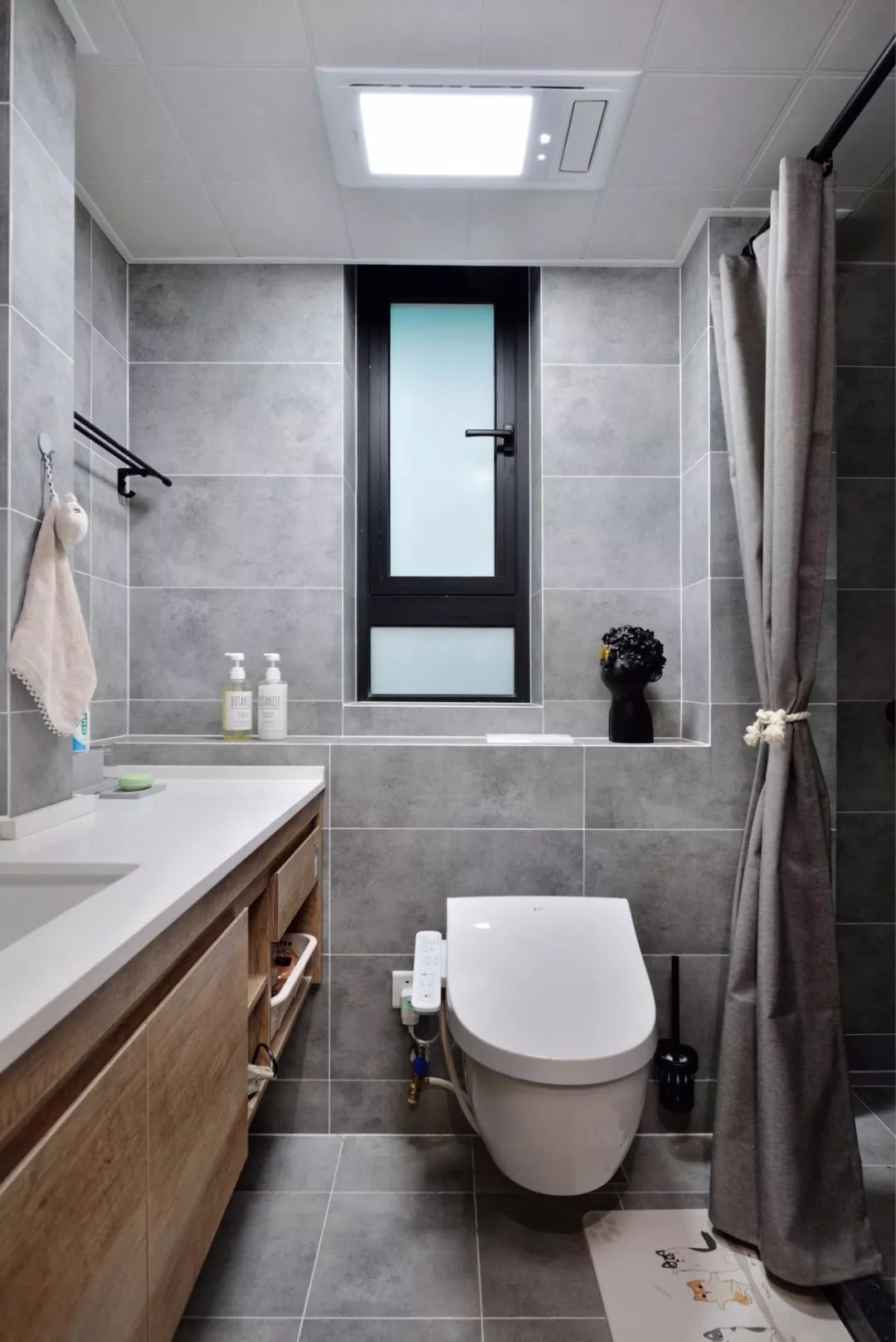 壁挂马桶卫生间装修效果图,恩仕壁挂马桶卫生间