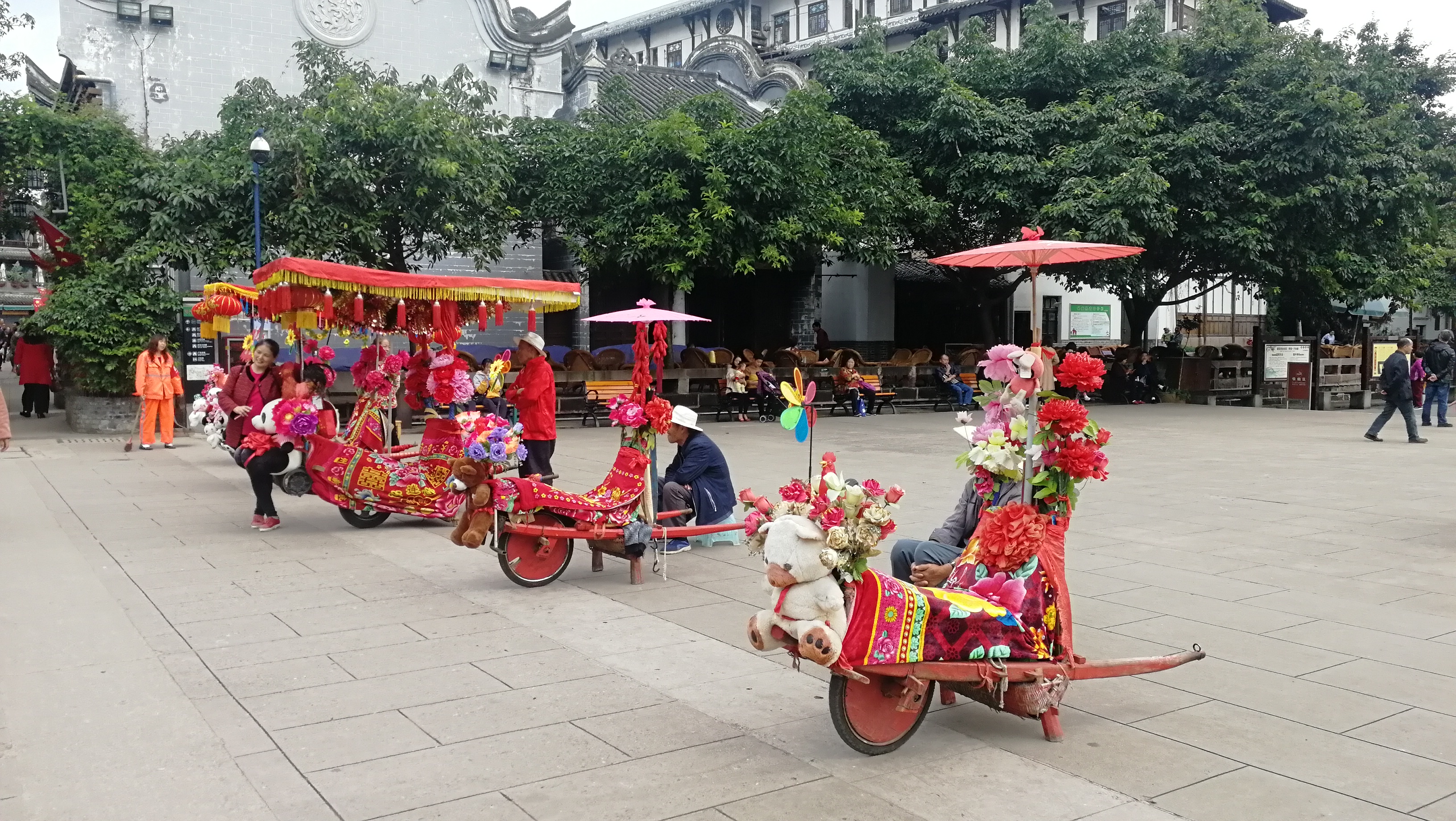 成都东郊龙泉驿区的洛带古镇,洛带古镇一日游攻略成都东站