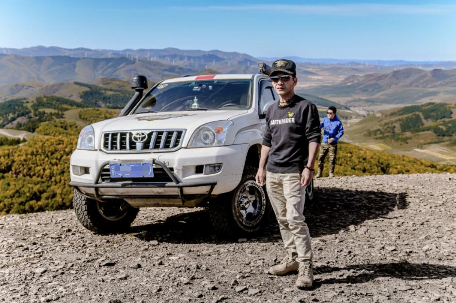 牧马人2.0t和普拉多4.0哪个好,普拉多与牧马人