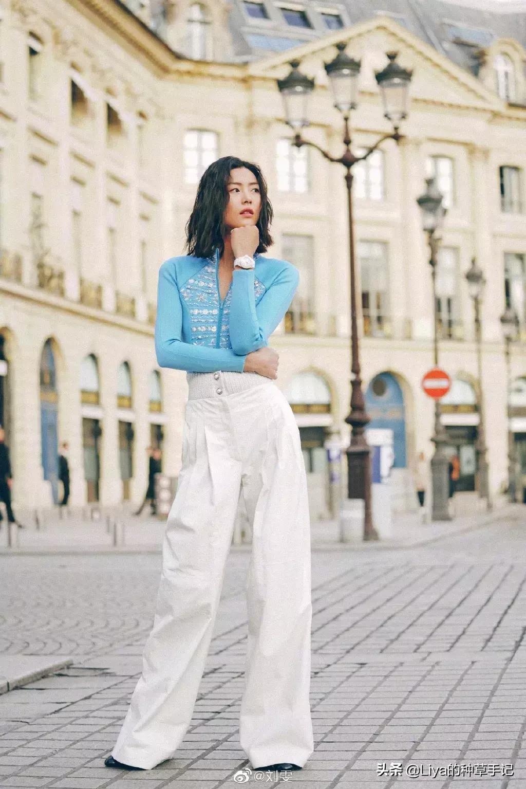 2019小白裤这样穿时髦优雅又简单,2019流行的小黑裤