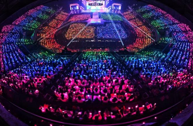 爱丽评价伯贤,爱丽认错边伯贤视频