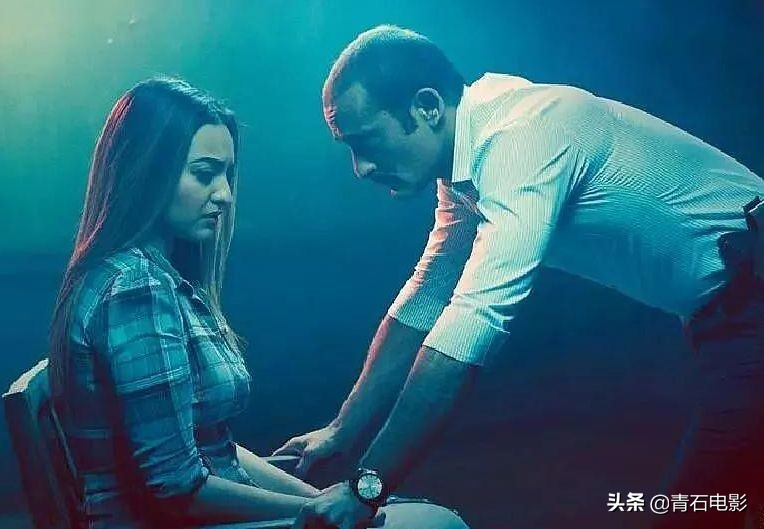 10月院线片的遗珠《天作谜案》，豆瓣6.8给低了，追车巷战反套路