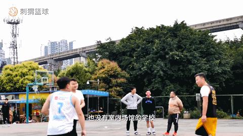 曾经拥有CBA队伍的山城重庆，篮球江湖再次激荡