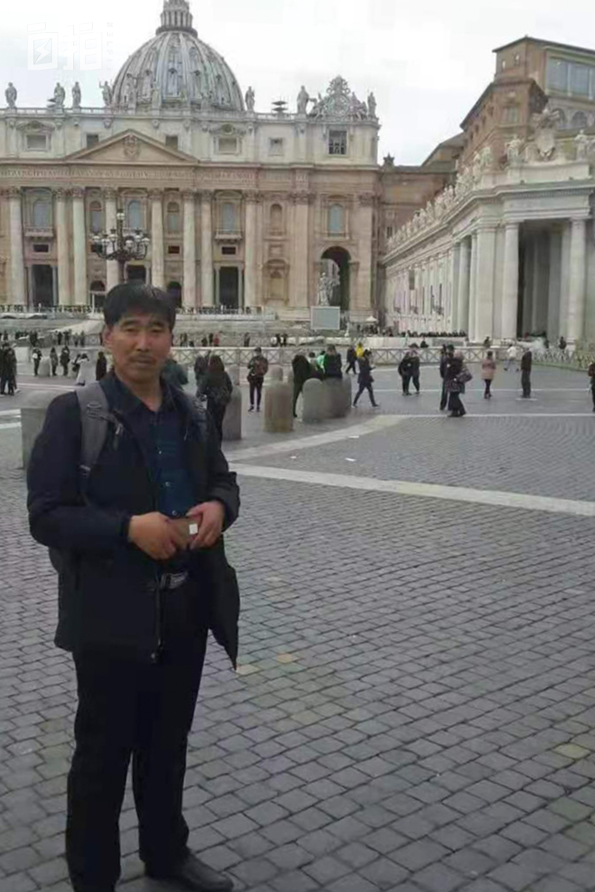 我，东北开过砖厂，巴黎刷过盘子，58岁再转型，从厨师变成摄影师