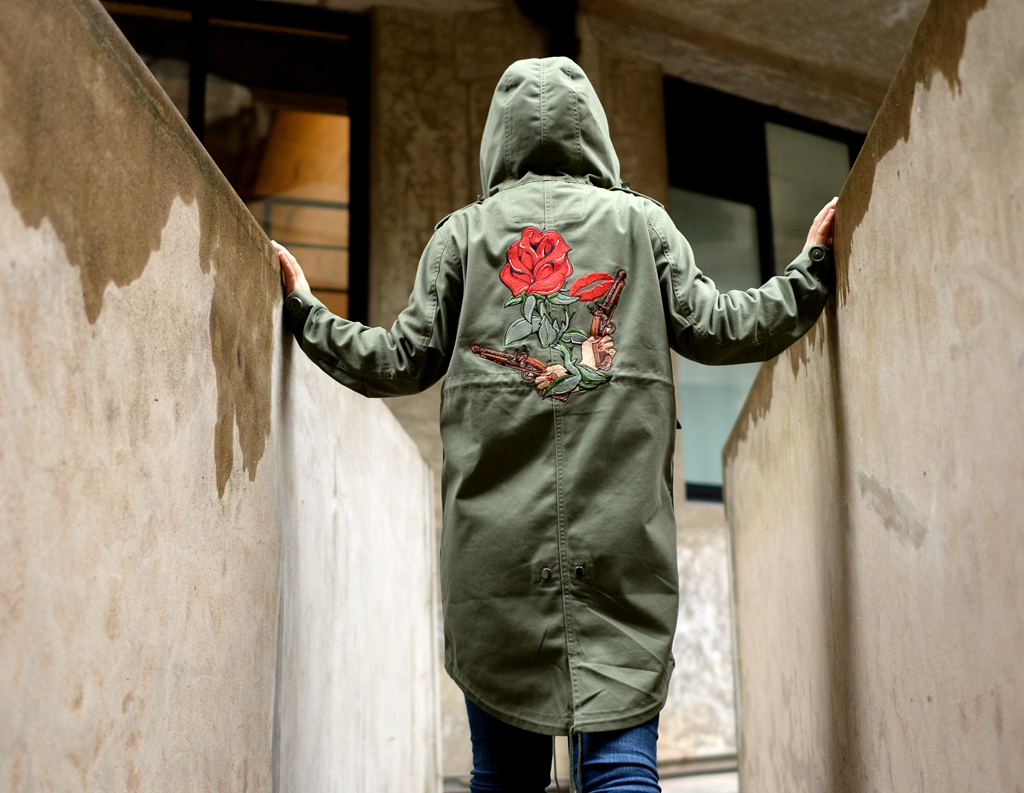 以枪炮玫瑰致敬经典——美军M-51Parka女式风衣评测