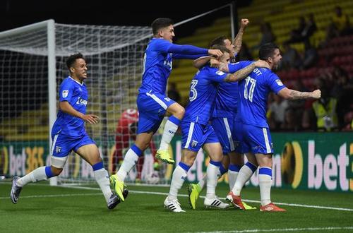 今日足球比分预测与推荐英甲,足球联赛直播英甲结果最新