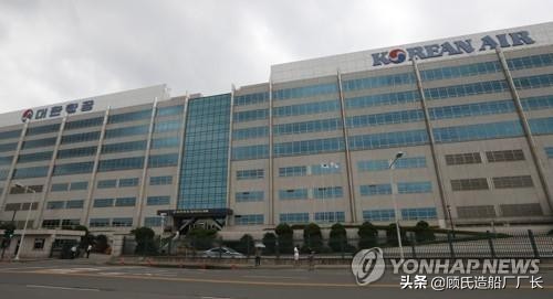 赵氏*女幼**照人面门一杯水泼出，回顾大韩航空2018.3.16泼水门事件