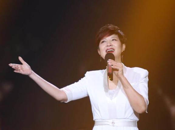 歌手杭天琪哪里人,杭天琪吃霸王餐事件