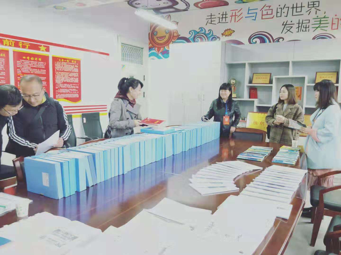 小学思政教育进课堂,小学思政教育情况