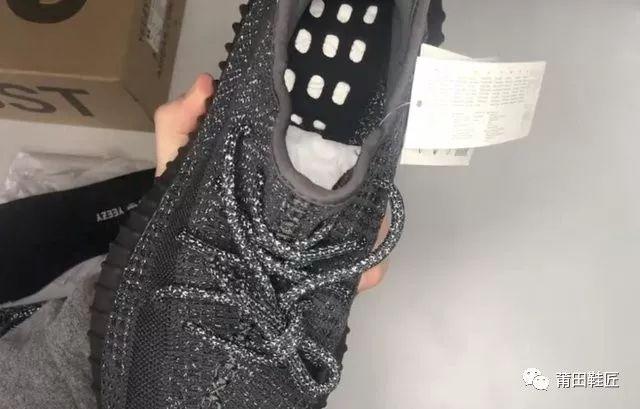 yeezy350冰蓝满天星鞋标真假,yeezy350boostv2黑侧满天星