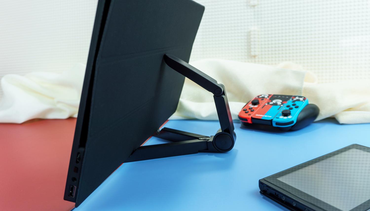 聚会时如何享受多人Switch乐趣?便携屏C-ForceCF011XTPro上手