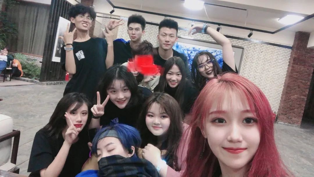 华卿画室五一试学,华卿画室访谈视频