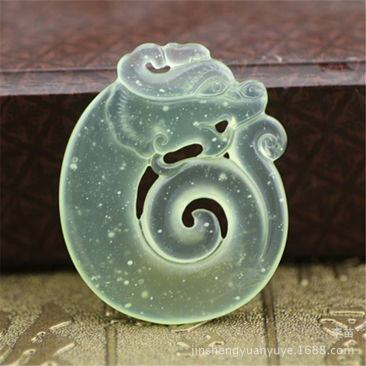 岫玉飘雪花是不是玉质不好,岫玉玉质最好的是什么料子