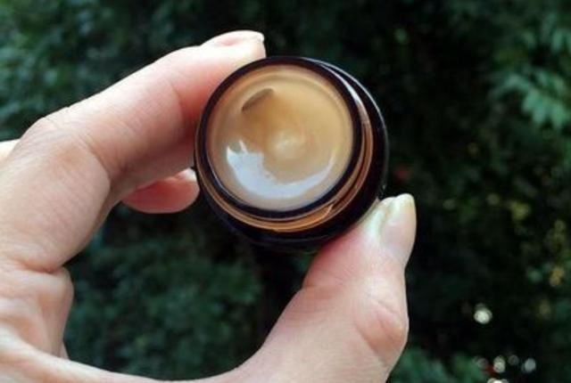 国产眼霜哪个牌子的去细纹效果好,4种靠谱的国内眼霜