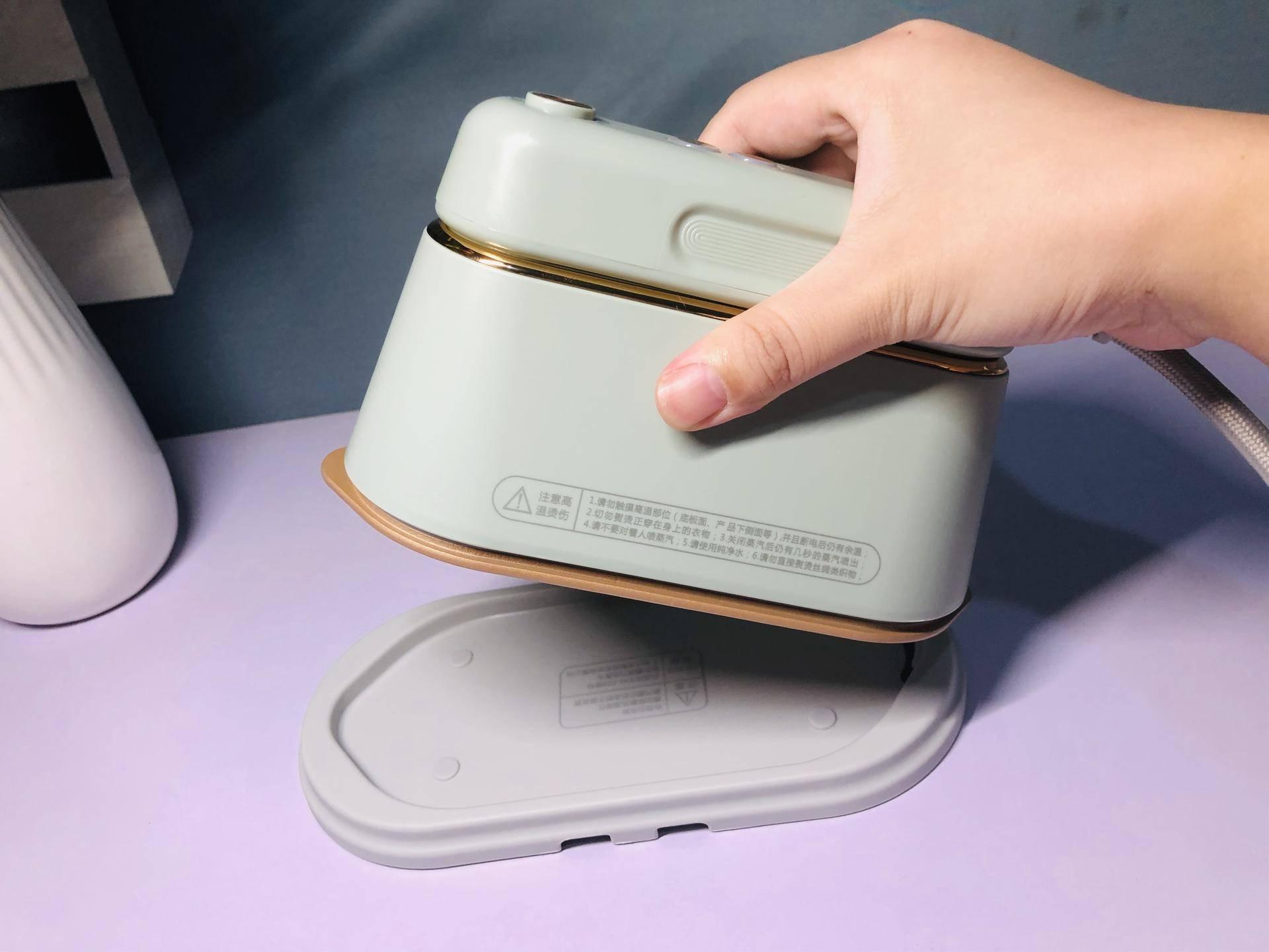 韩国大宇熨斗官方旗舰店,韩国大宇手持挂烫机熨烫使用方法