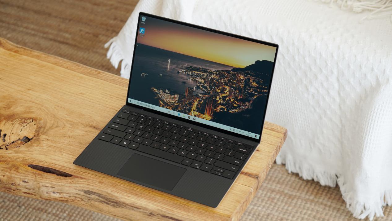 戴尔xps139300尺寸,戴尔最新款xps139300