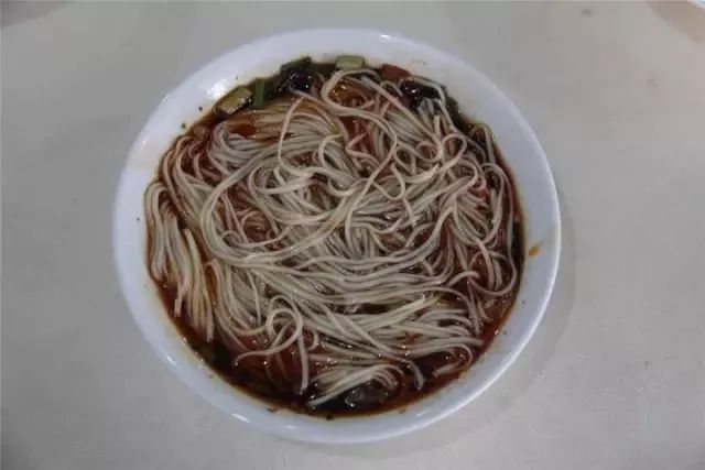 鑸屽皷涓婄殑涓浗鍥涘窛鏃╅,棣嬮鏃╅