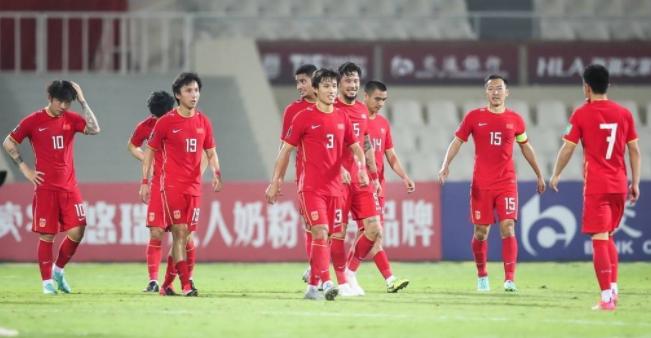 名嘴黄健翔大胆做出预测，国足出线概率超过50%，他给了三个理由