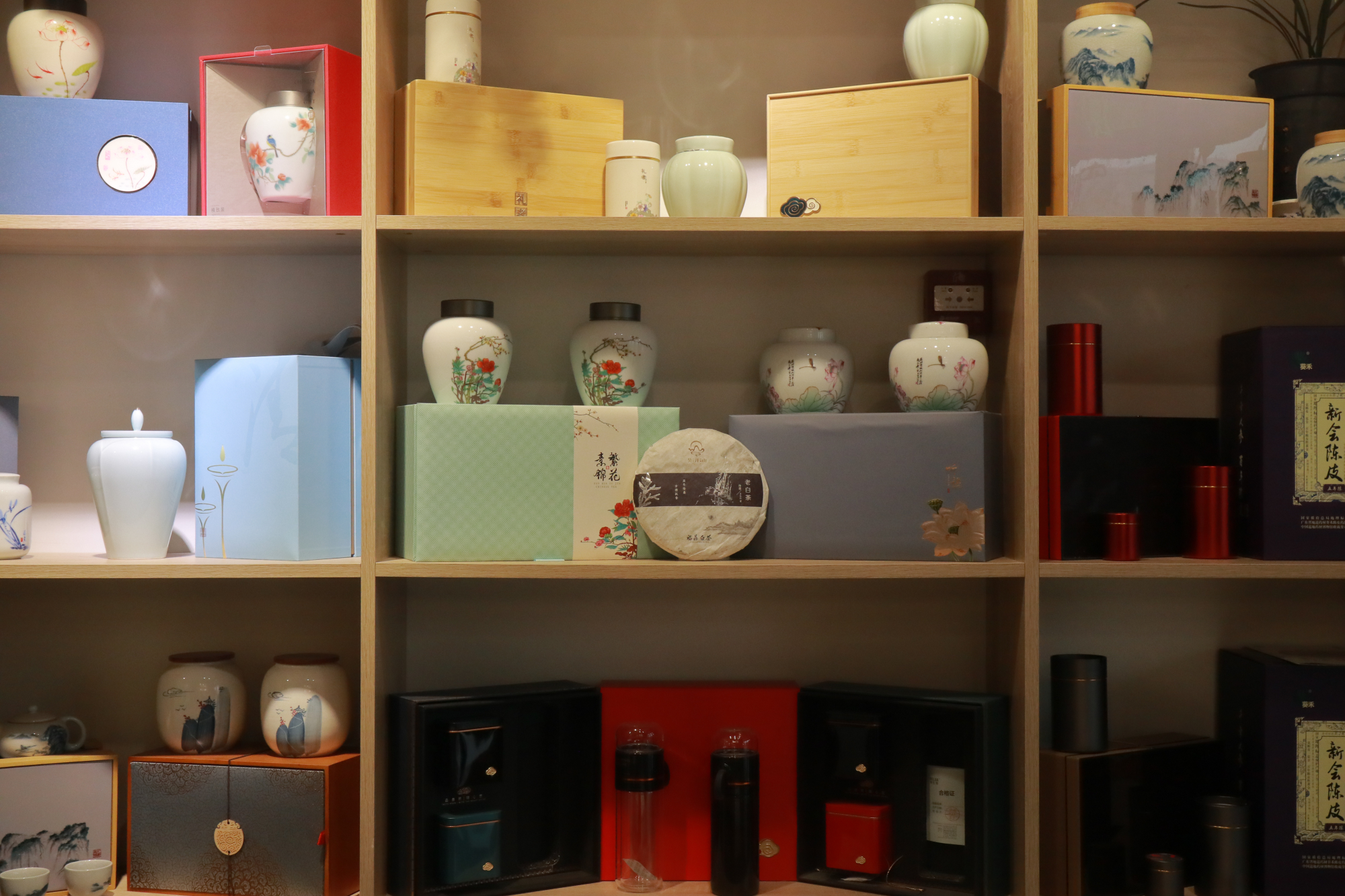 背对疫情，面朝阳光——2021春节济南市场消费调查