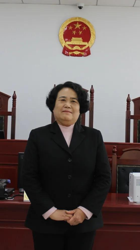 法院多元调解速裁工作会,法院速裁先进事迹材料范文