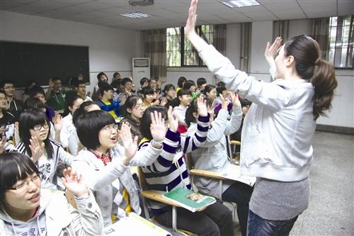 吸着唱和叹着唱怎么练习,气息歌唱技巧视频