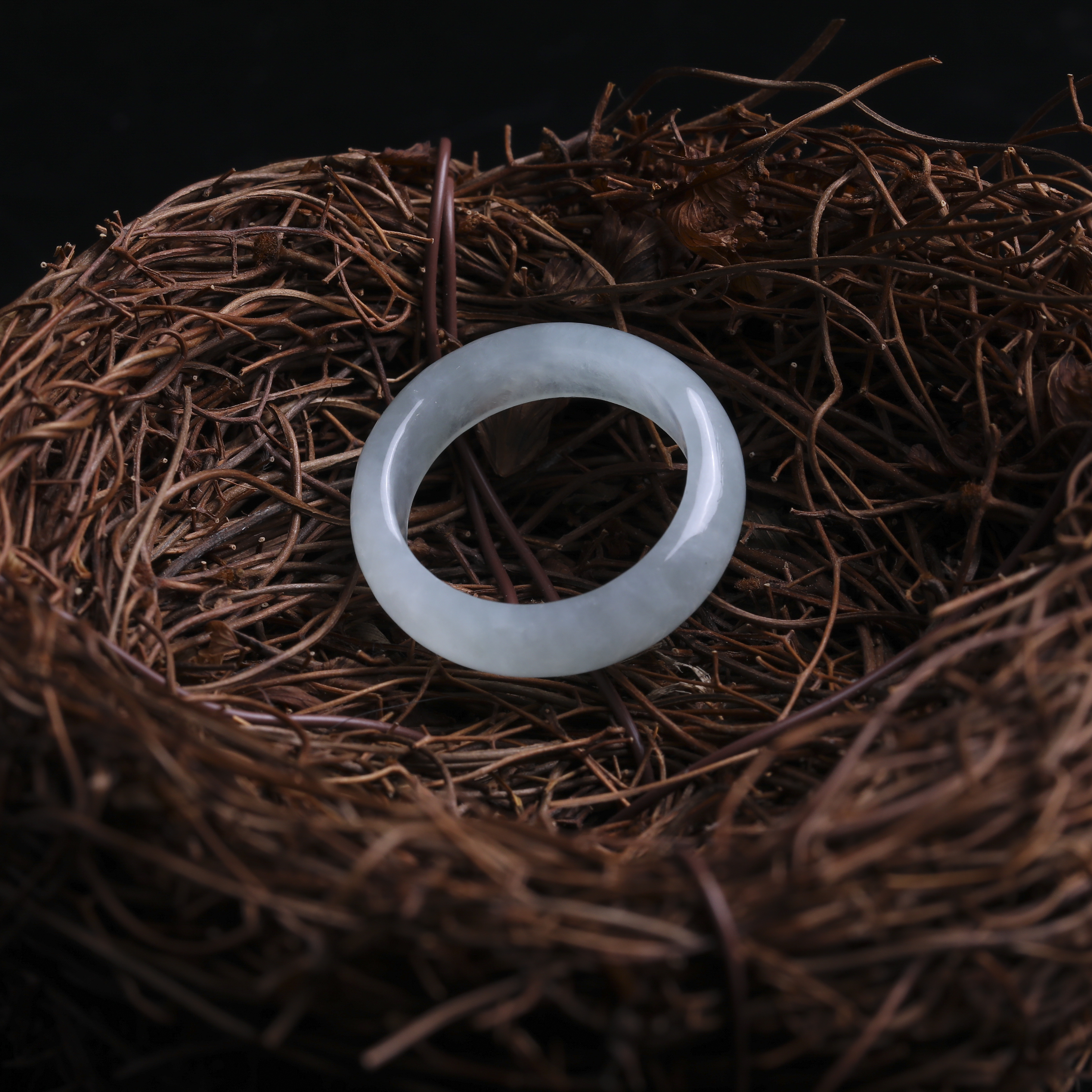 手指太粗戒指取不下来怎么办,手指胖了戒指取不下来怎么办