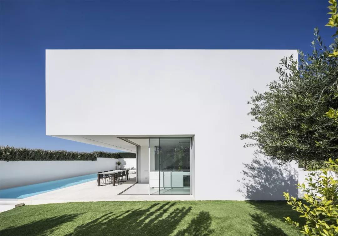 瑞博全屋智能家居,瑞博极简主义豪宅