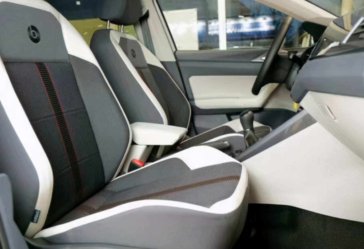 大众polo2022款图片及报价自动挡,2022款poloplus手动纵情乐活版