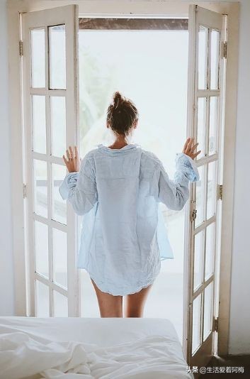 新鞋里面的纸团怎么用,鞋子里纸团有什么妙用