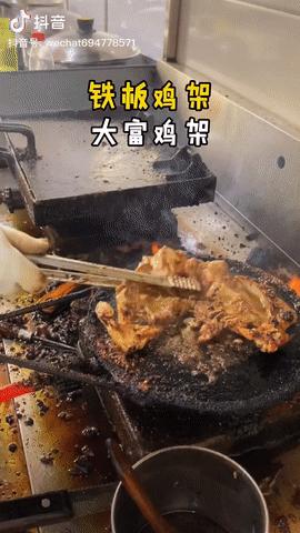 沈阳鸡架事件,沈阳鸡架微博热搜第一