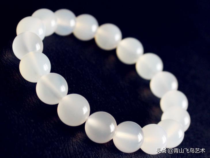 七彩玛瑙玉石图片大全,七彩玛瑙绿