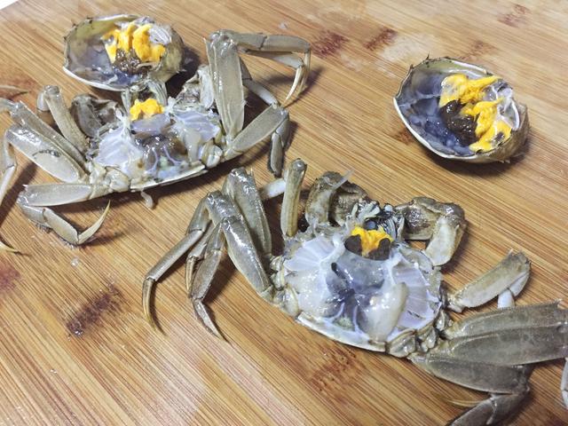 蟹粥怎么熬才好喝,螃蟹粥怎么做才能更鲜嫩