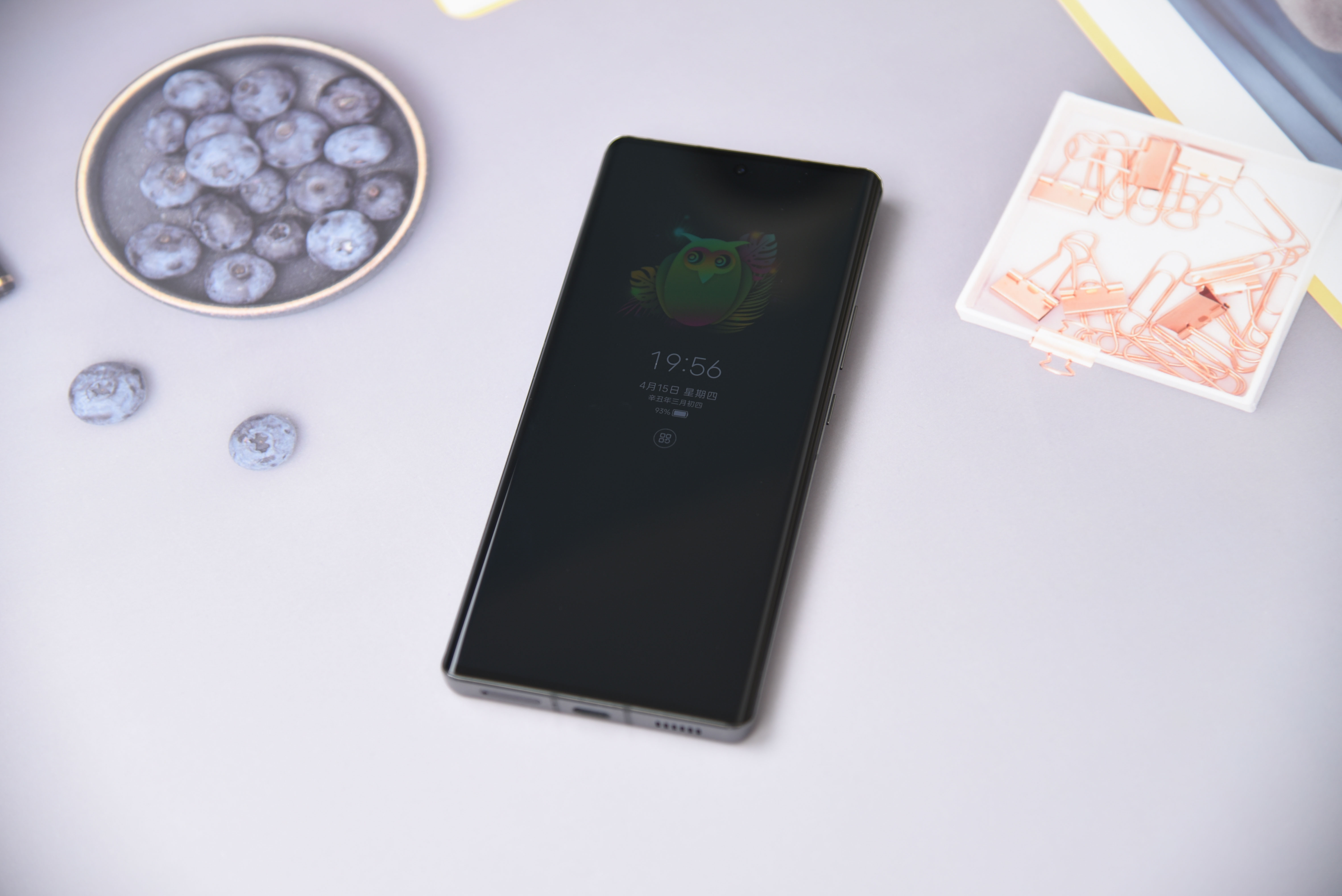 中兴axon30pro测评小白测评,中兴axon30ultra三千新机能入手吗