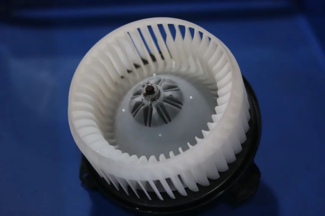 普拉多lc120整备翻新多少钱,普拉多120原厂翻新整备全过程