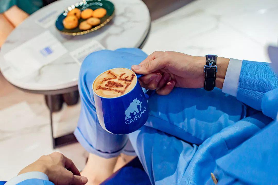 广州西装定制店推荐,珠江西服定制店